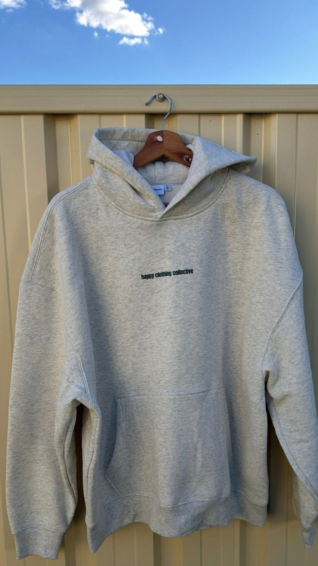 "CLASSIC" HOODIE